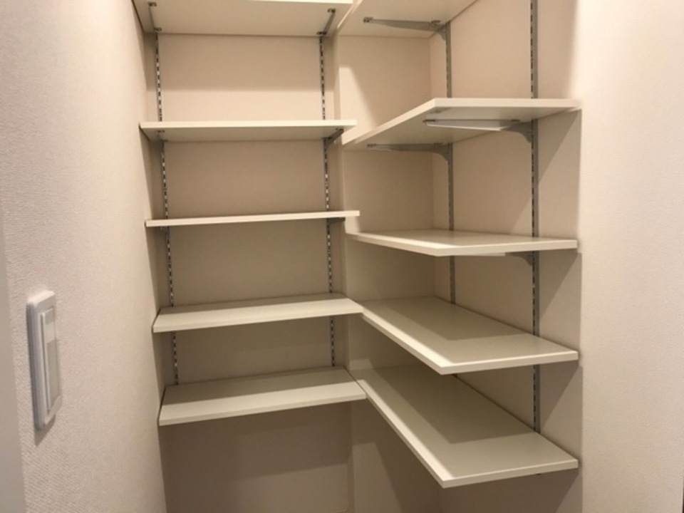 シューズボックス