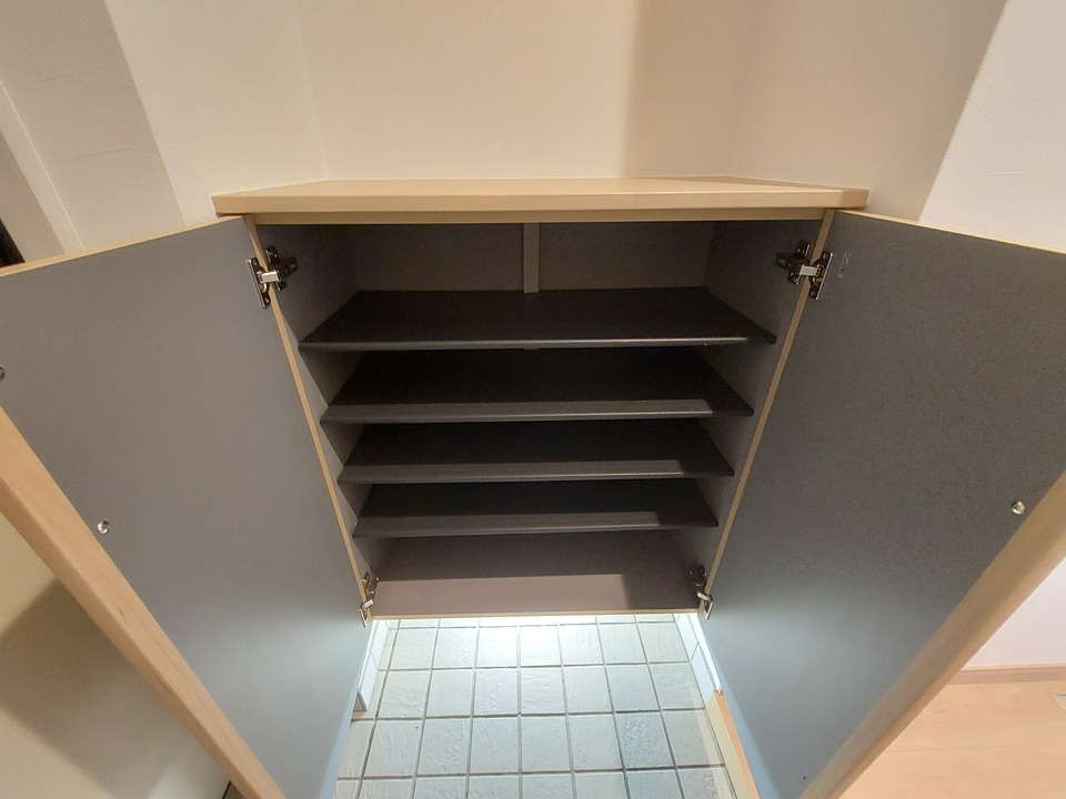 シューズボックス