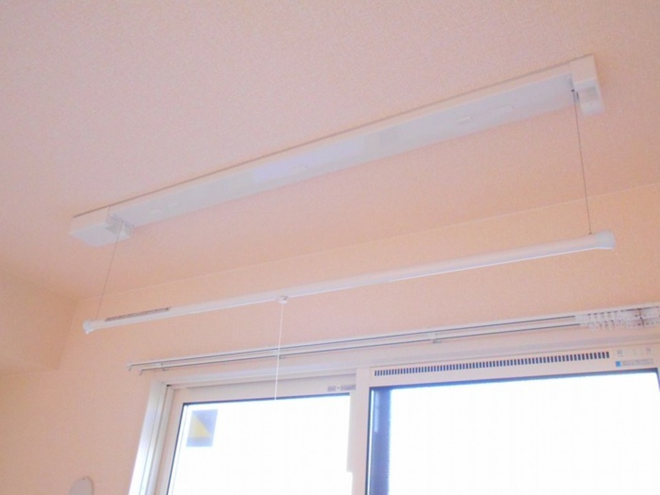 室内物干しユニット