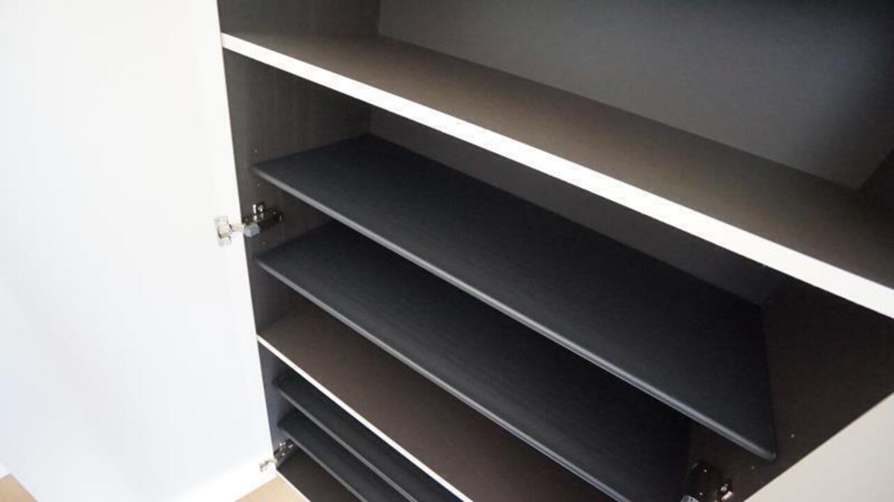 シューズボックス