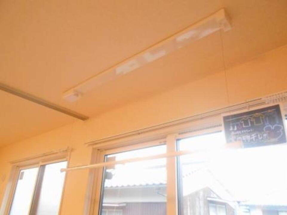 室内物干しユニット