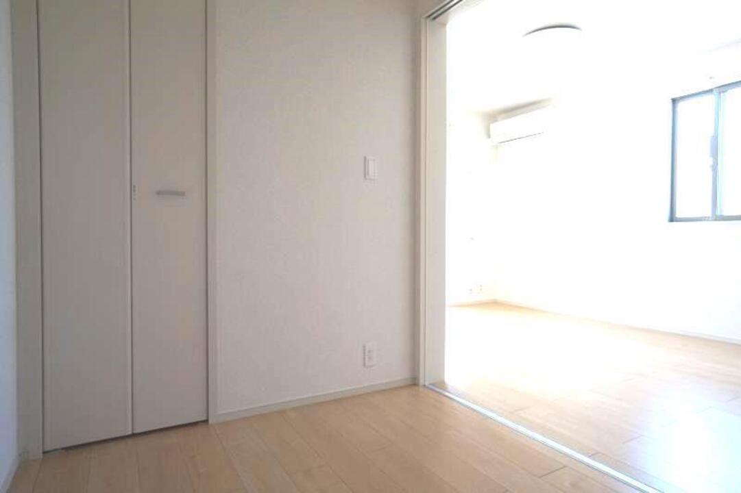 サービスルーム