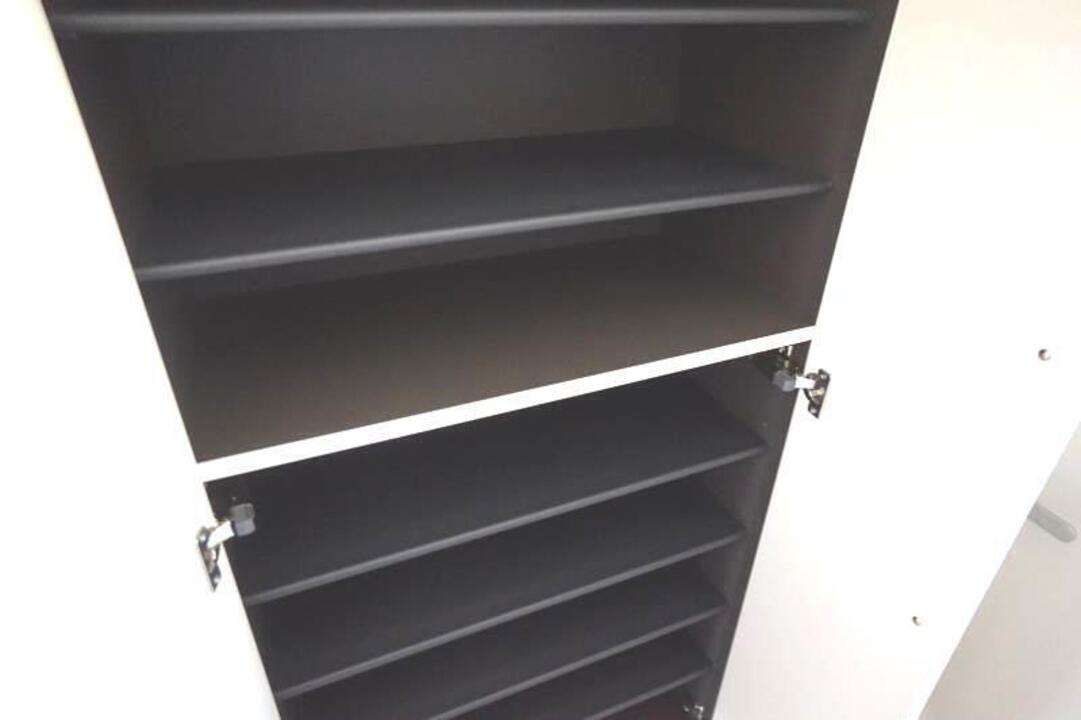 シューズボックス