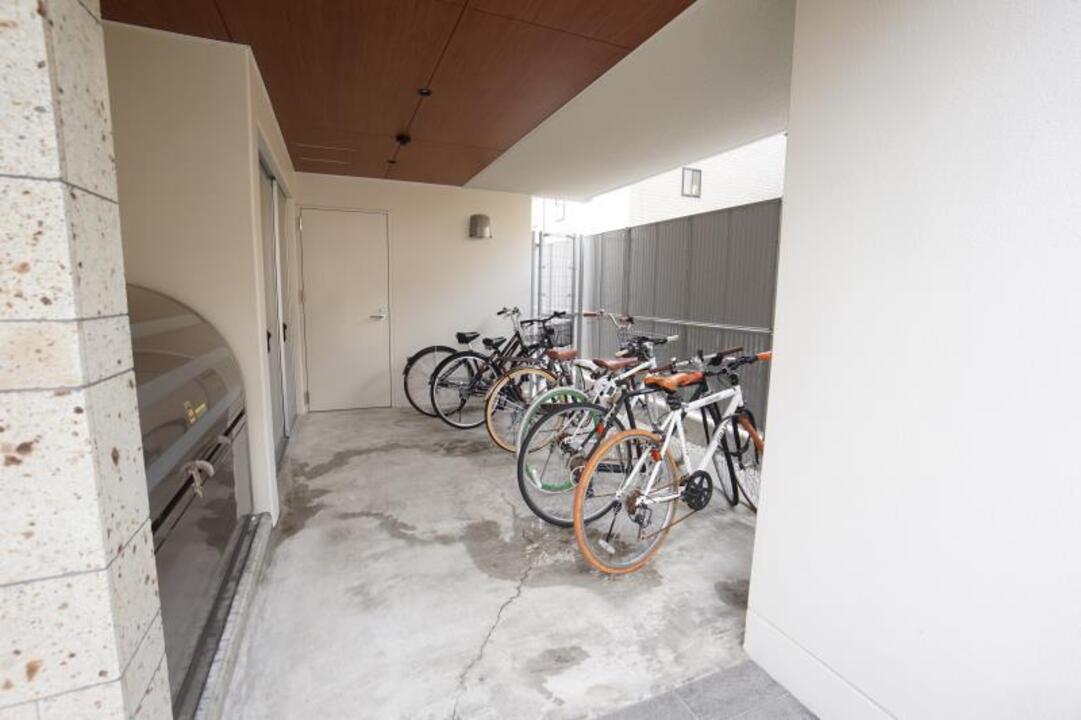 駐輪場