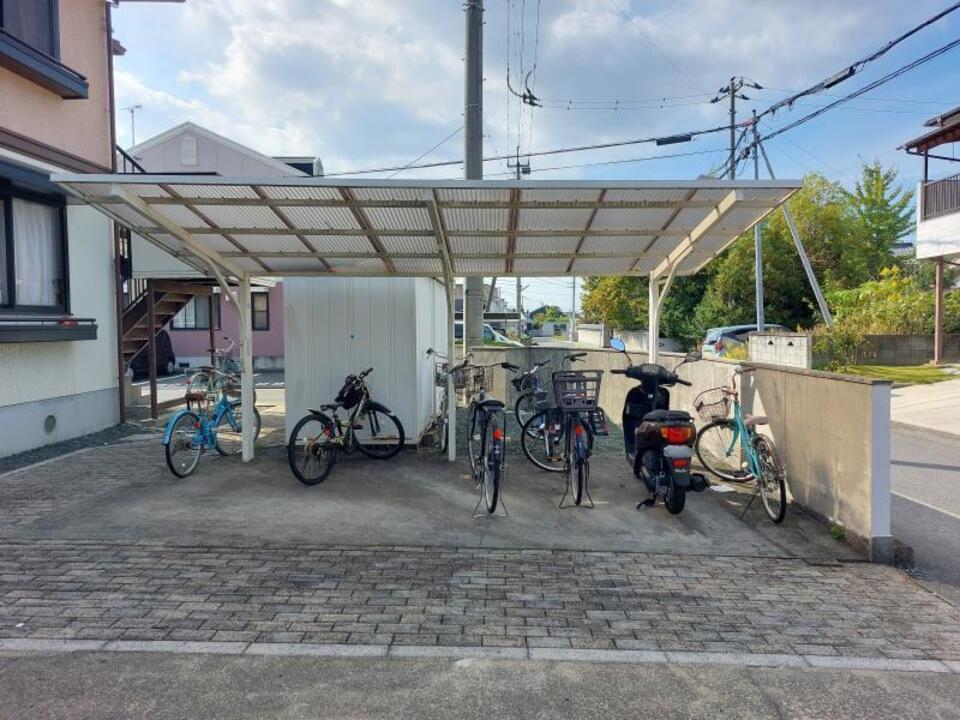 駐輪場