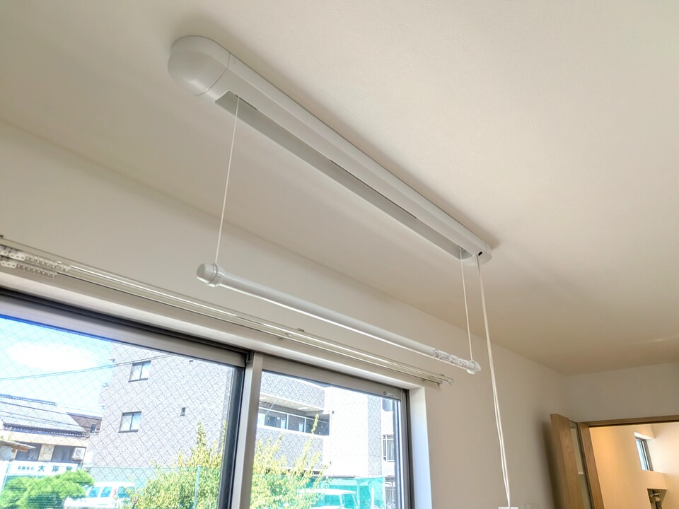 室内物干しユニット