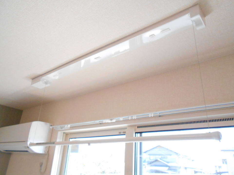 室内物干しユニット