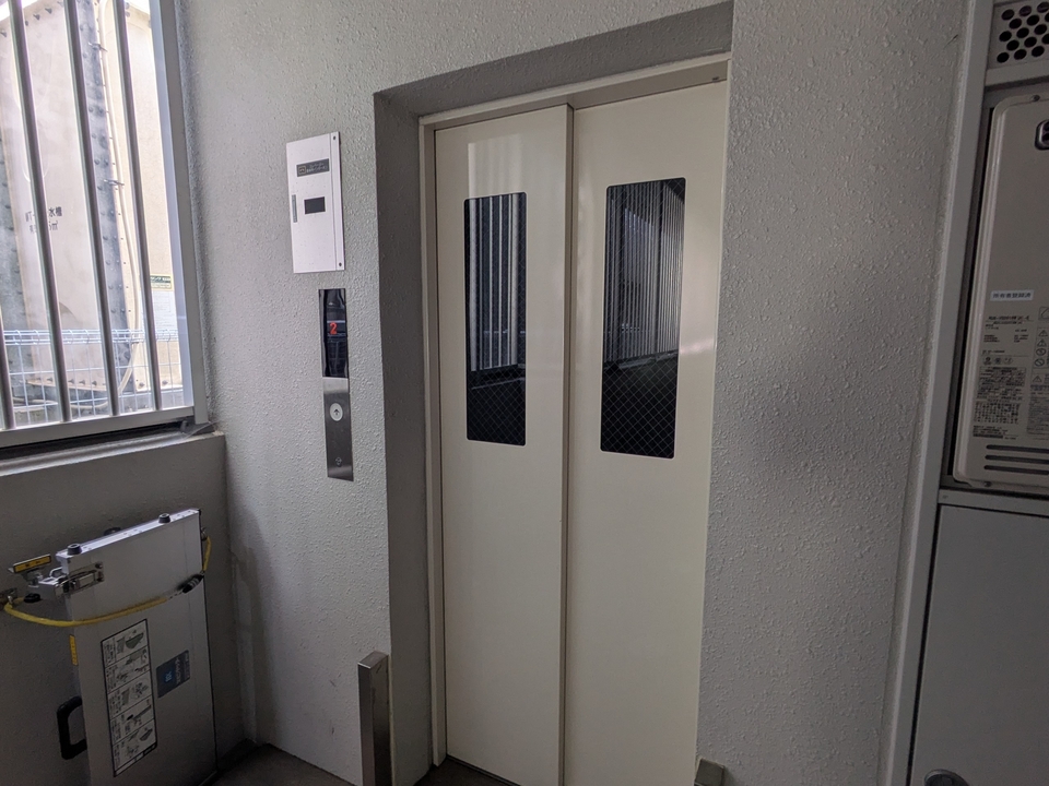 エレベーター