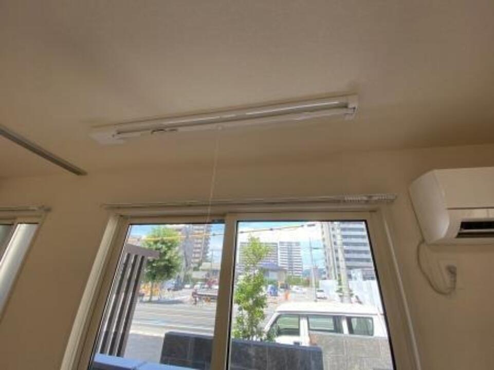 室内物干しユニット