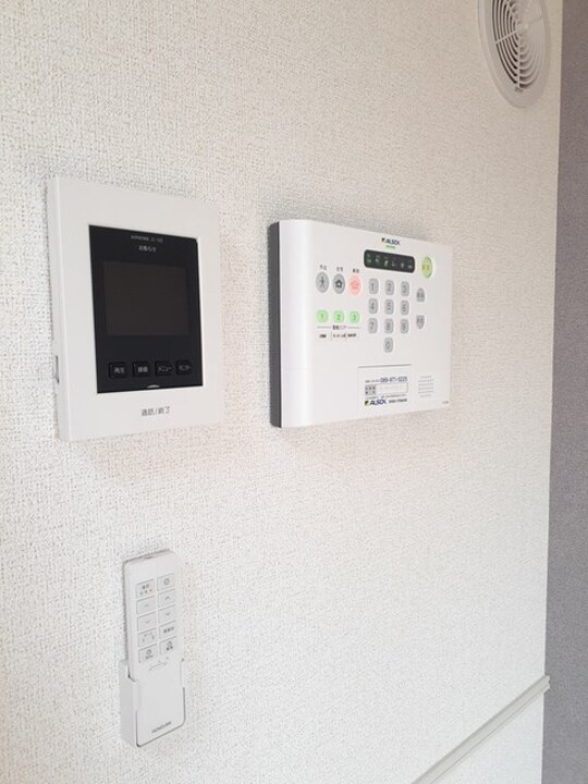 ホームセキュリティー