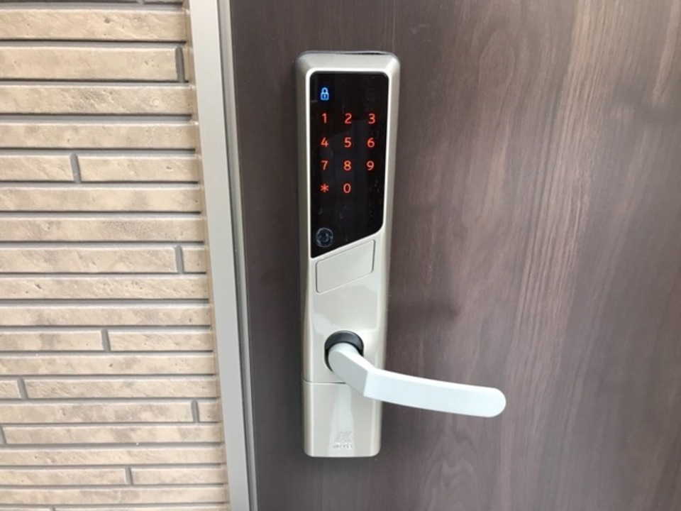 テンキーロック