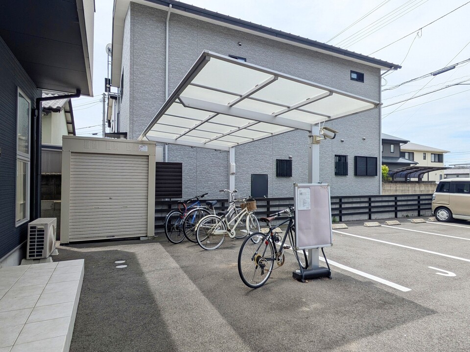 駐輪場