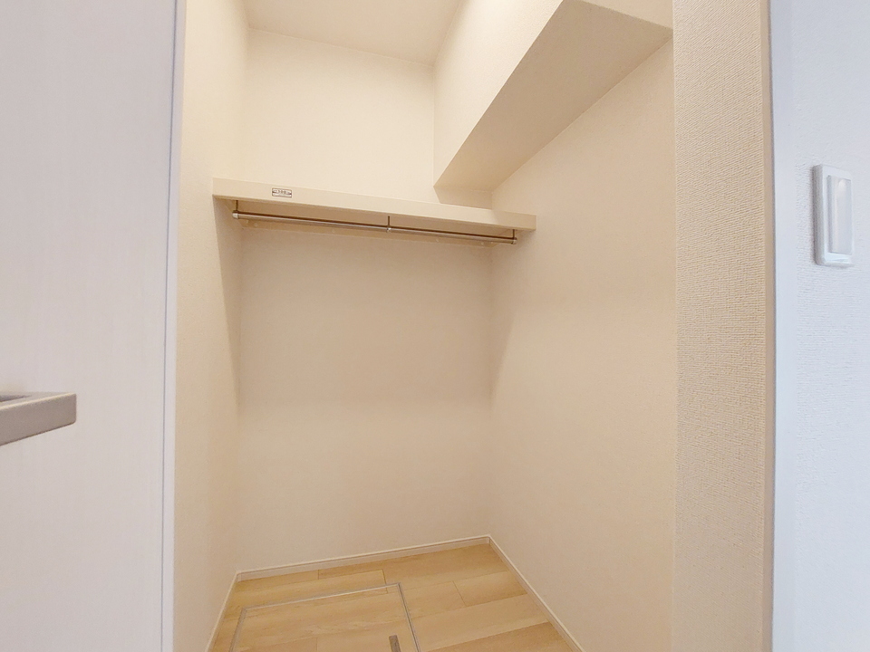 ウォークインクローゼット