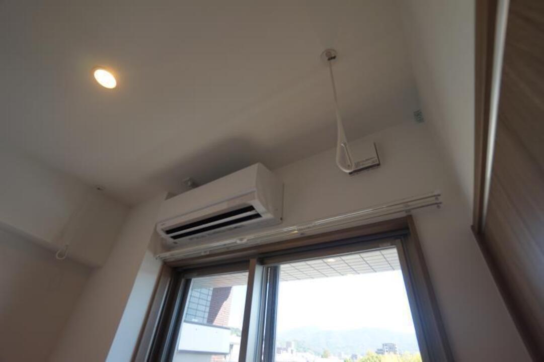 室内物干しユニット