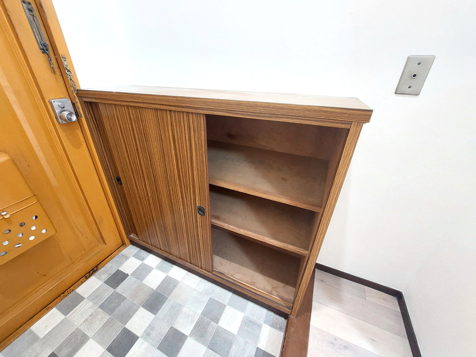 シューズボックス