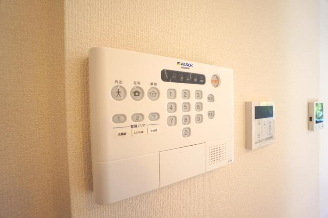 ホームセキュリティー