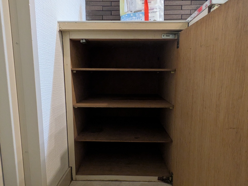 シューズボックス