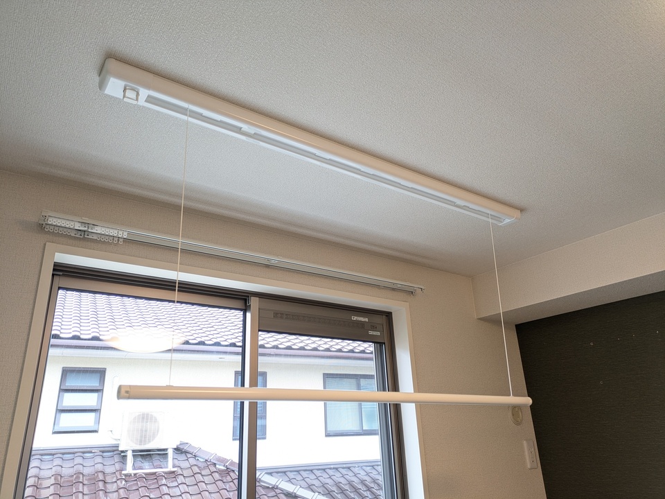 室内物干しユニット