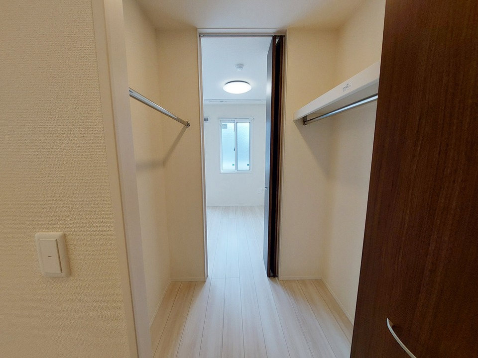 ウォークスルークローゼット