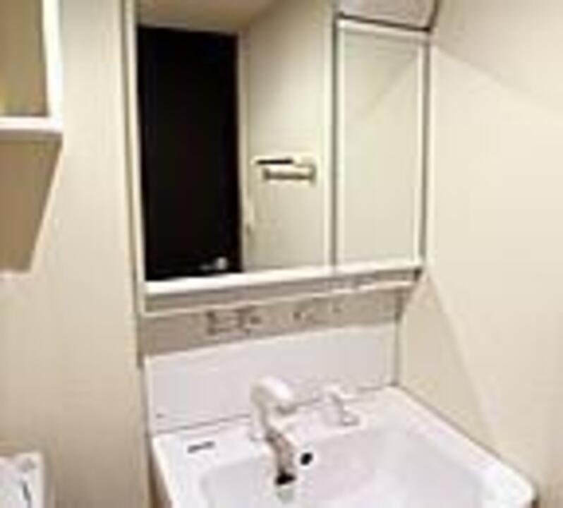 シャワー付洗面化粧台