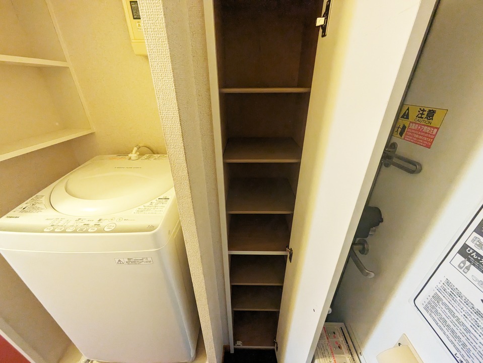 シューズボックス