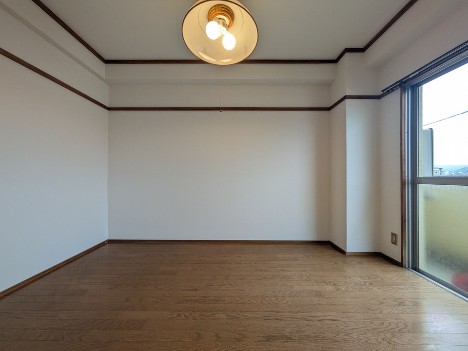 洋室（北東側）