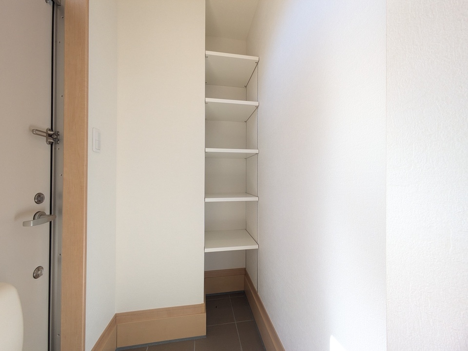 シューズボックス