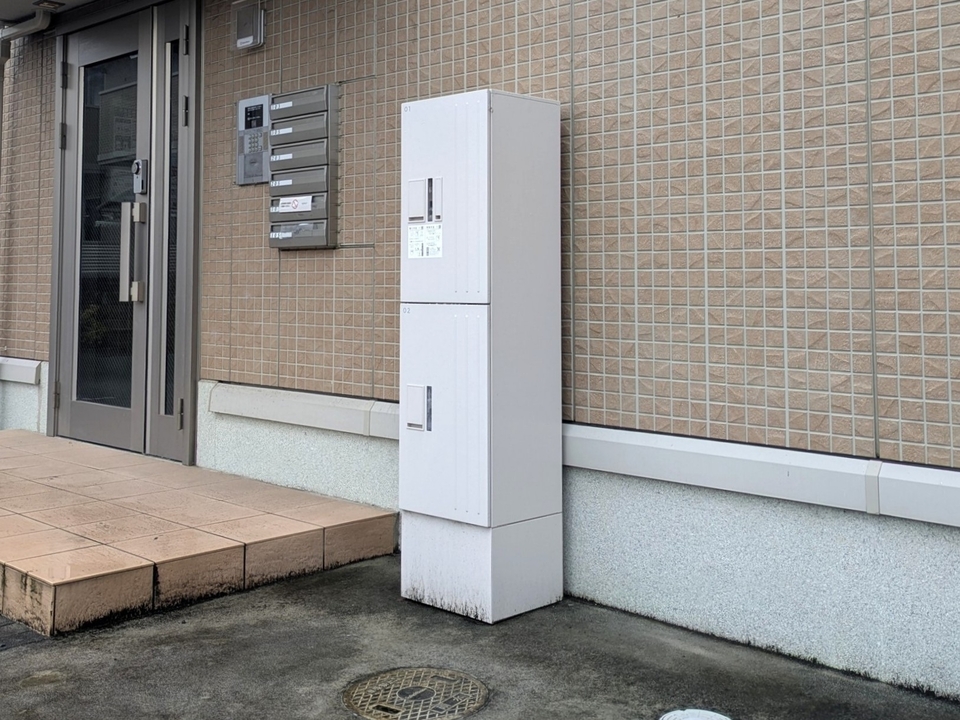 宅配ボックス