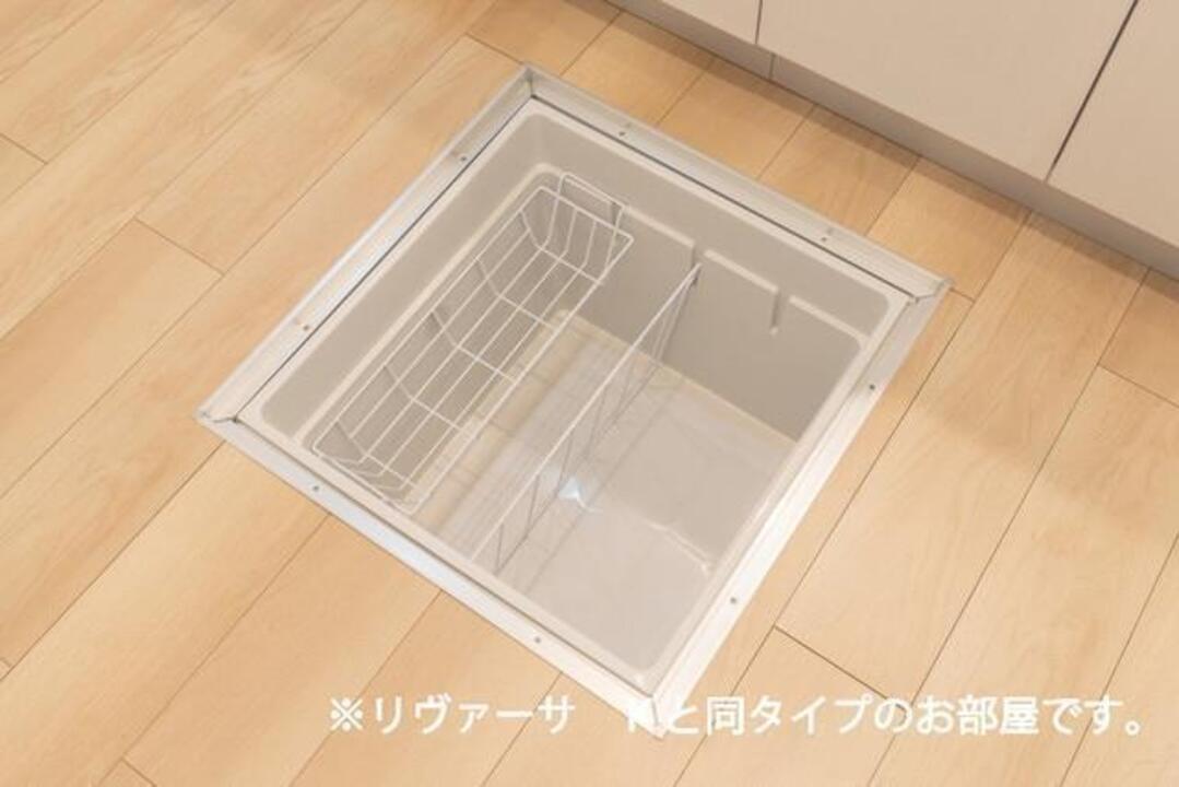 床下収納
