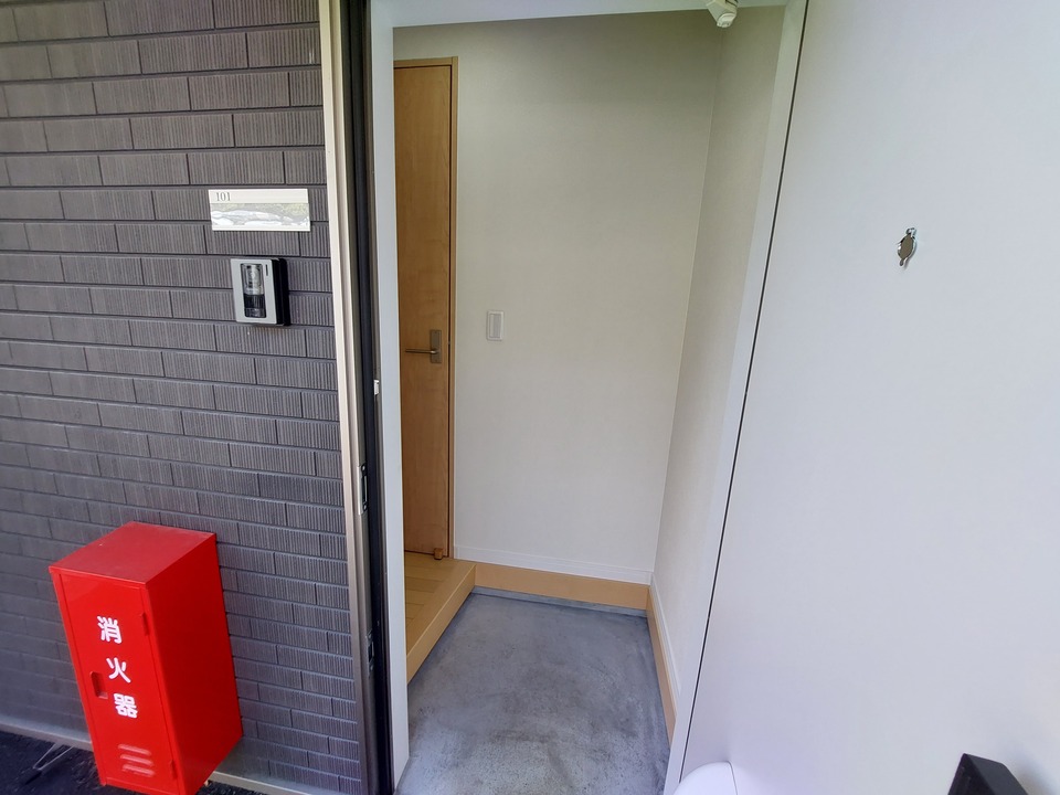玄関