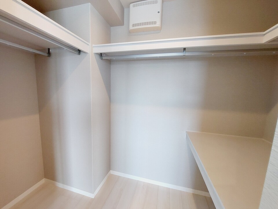 ウォークインクローゼット