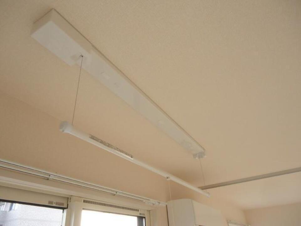 室内物干しユニット