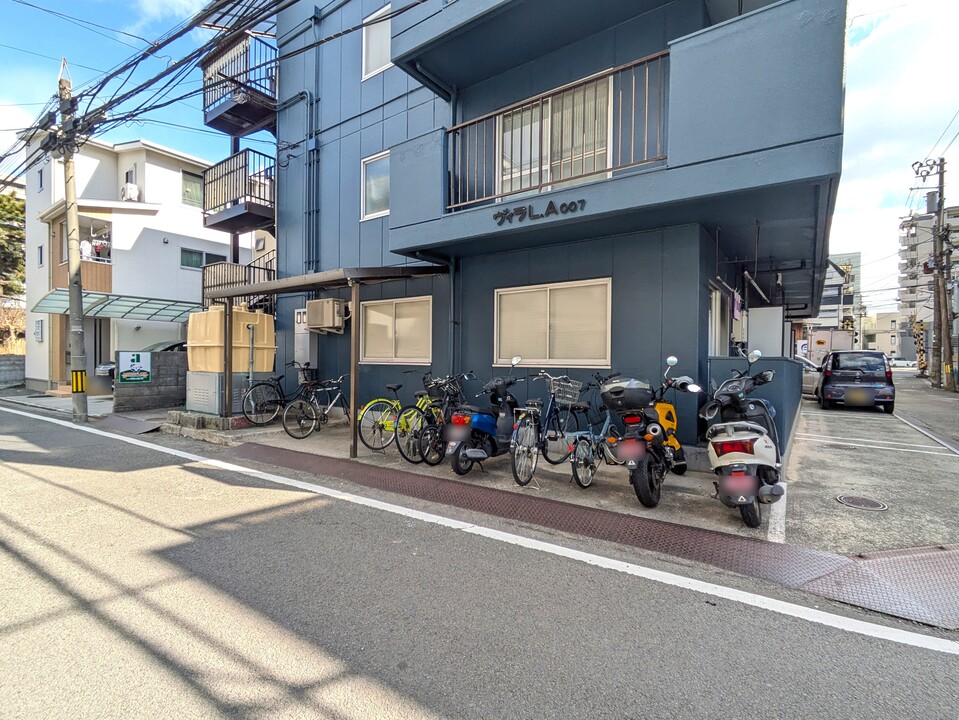 駐輪場