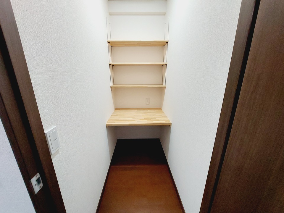 サービスルーム