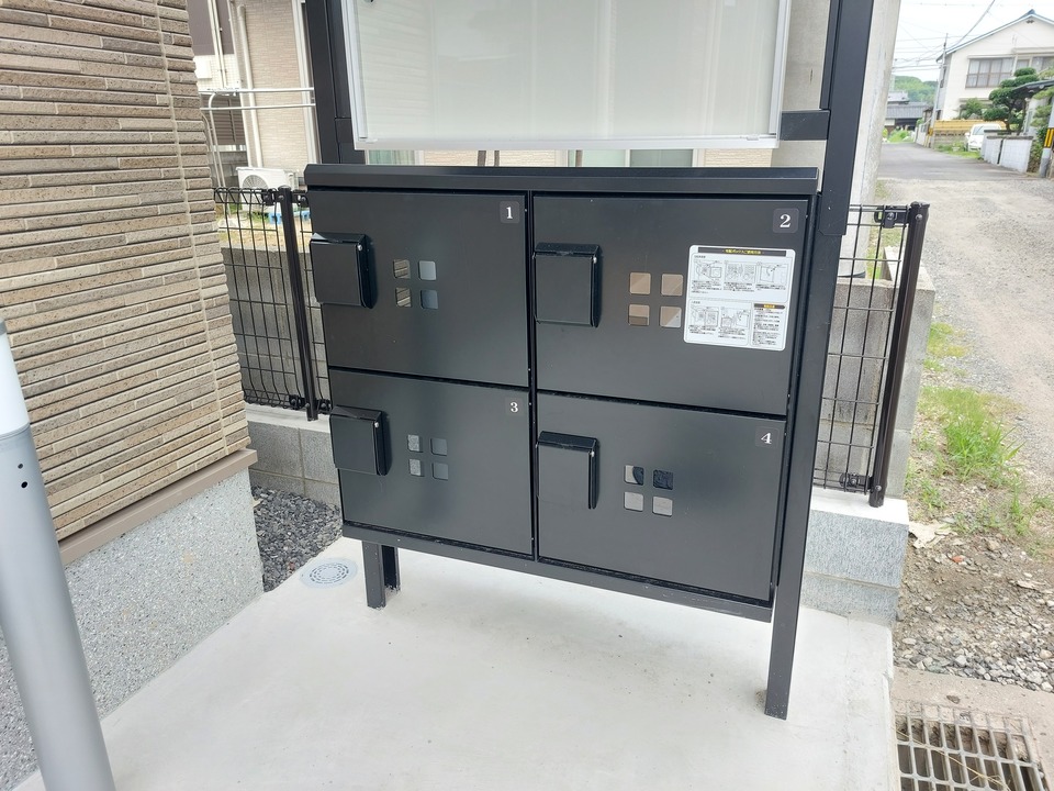 宅配ボックス
