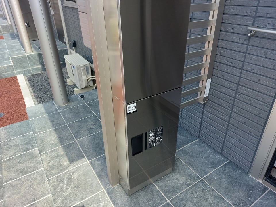 宅配ボックス