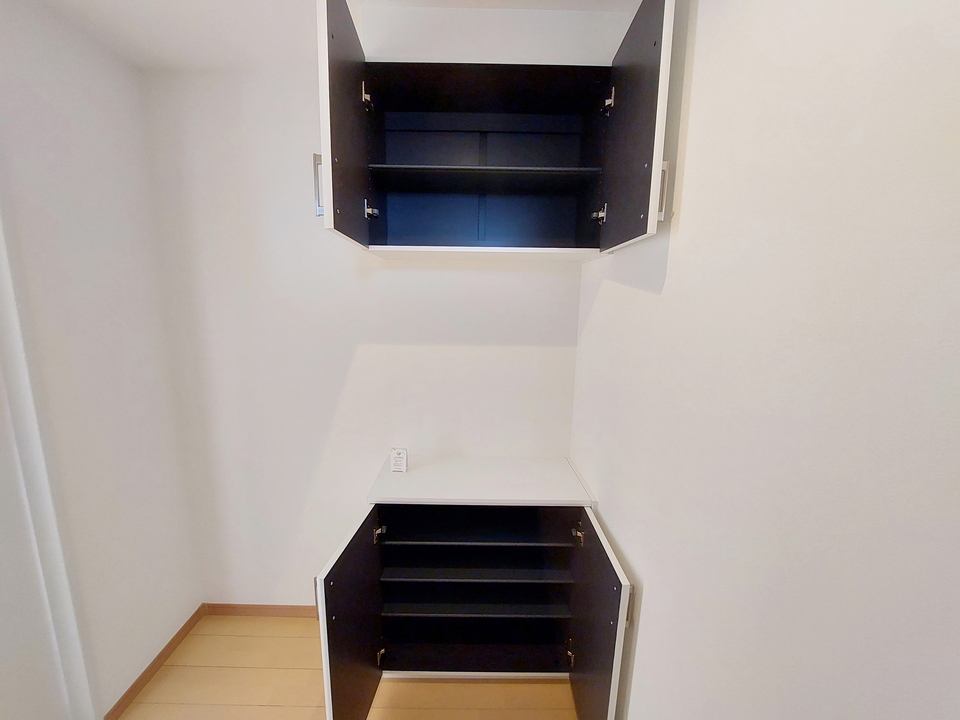 シューズボックス