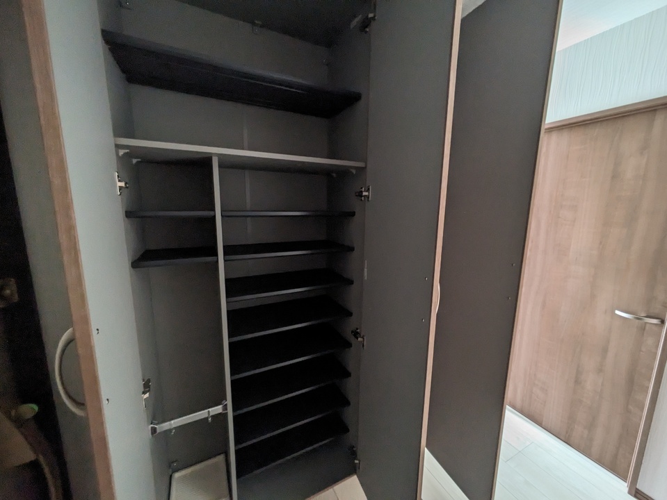 シューズボックス