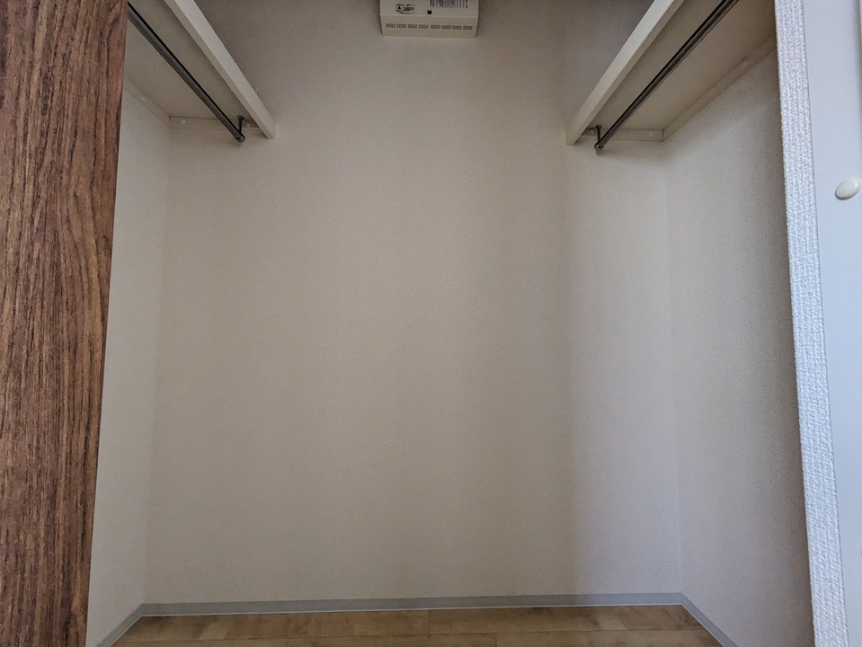 ウォークインクローゼット