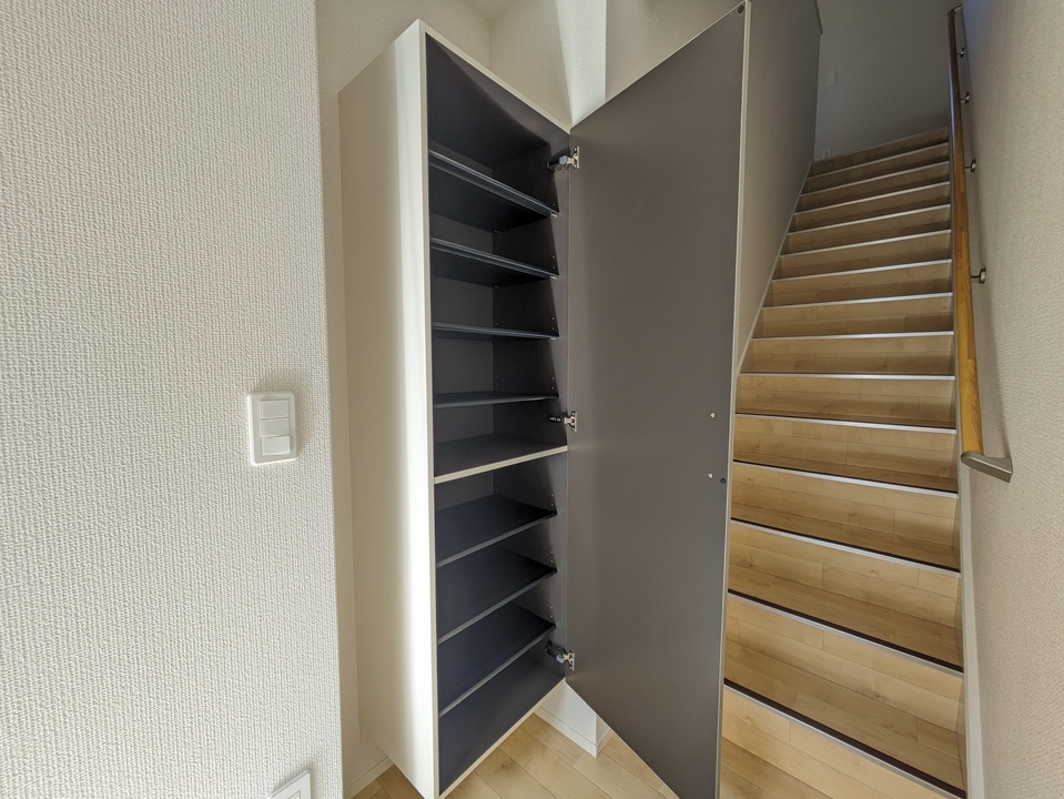 シューズボックス