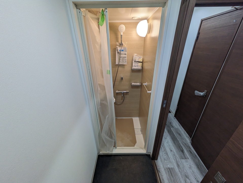 シャワールーム