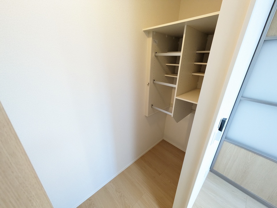 クローゼット（洋室4.7帖）