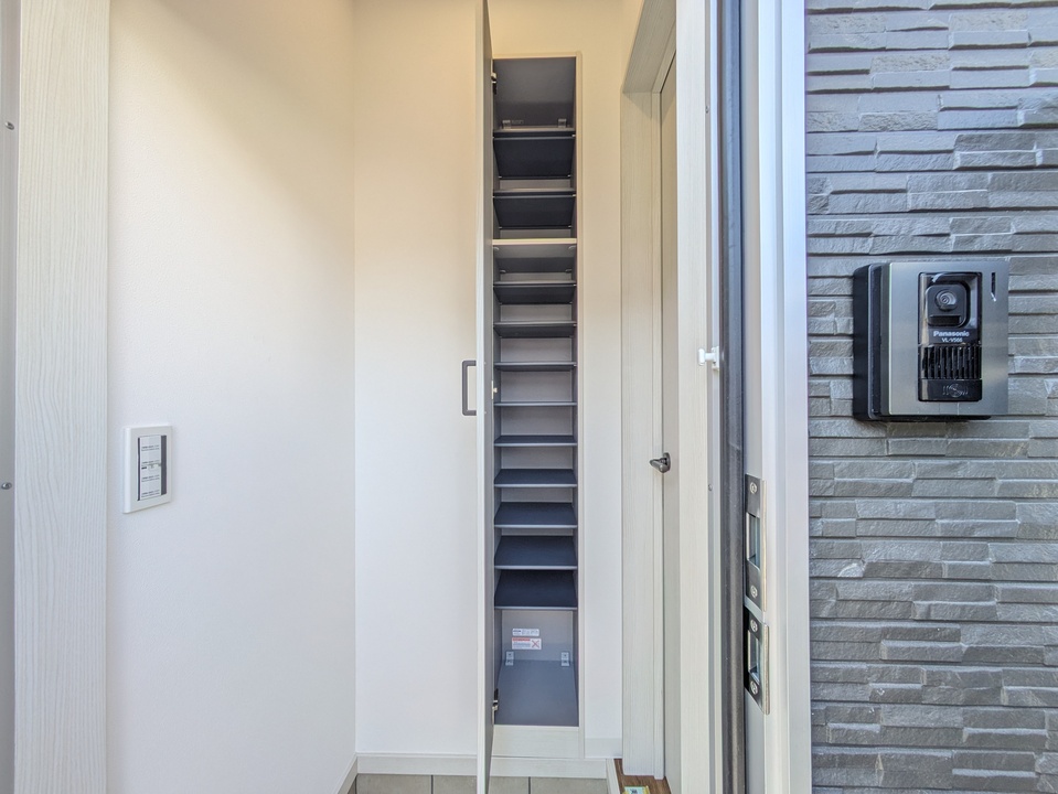 シューズボックス