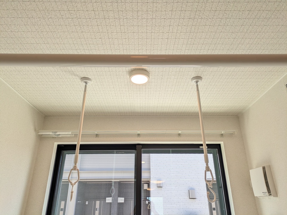 室内物干しユニット