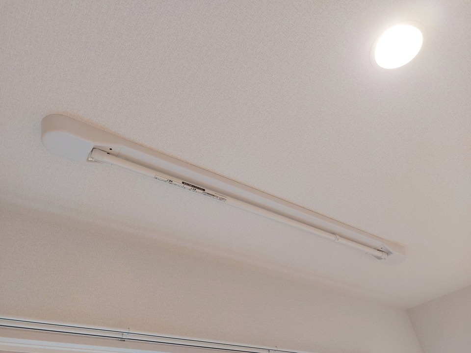 室内物干しユニット