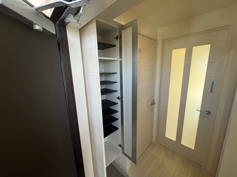 シューズボックス