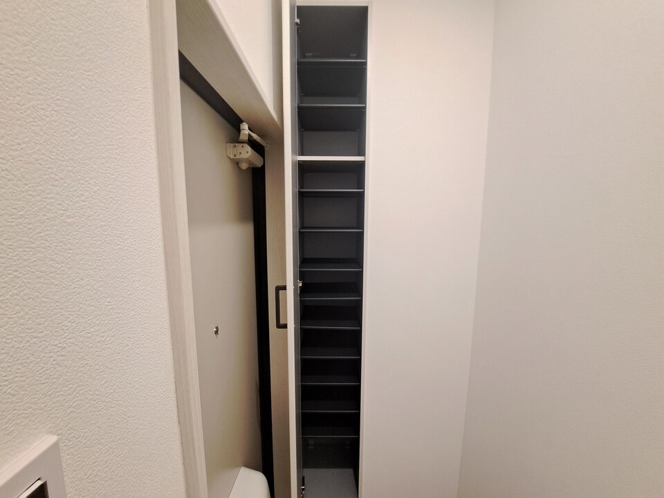 シューズボックス