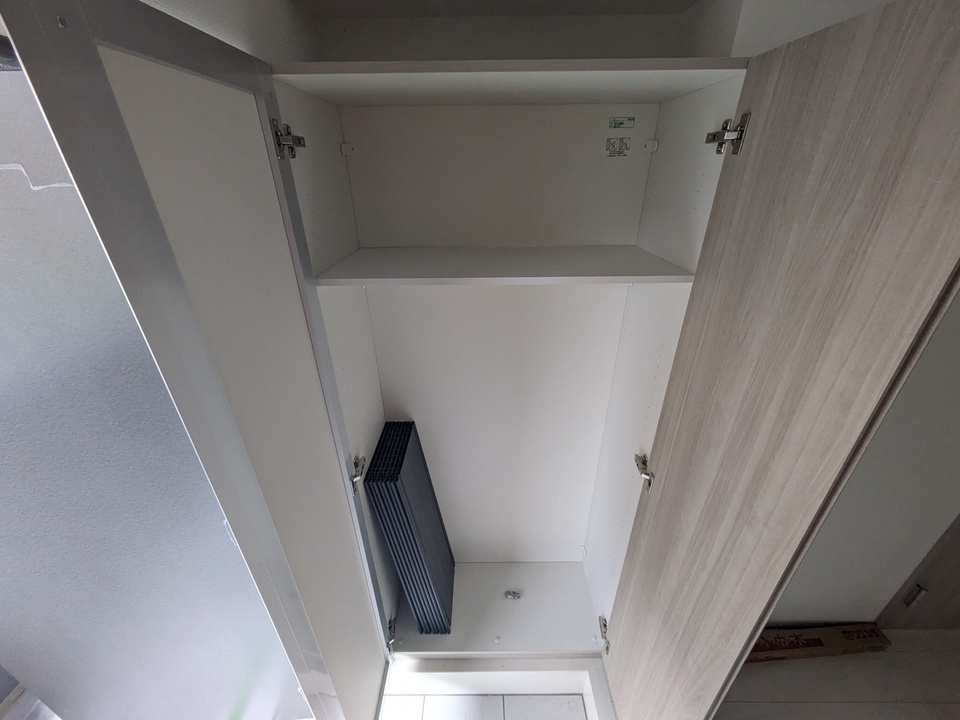 シューズボックス