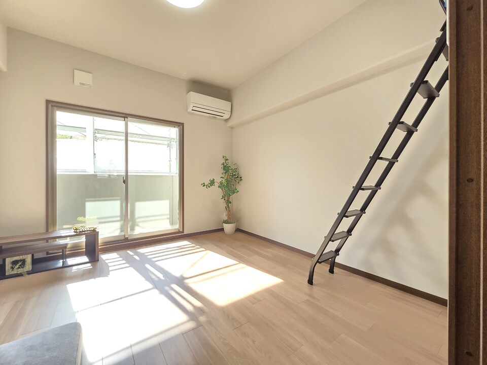 洋室(モデ)