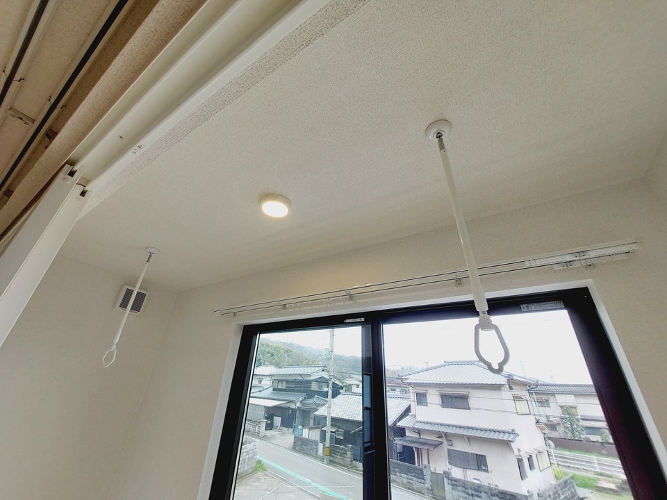 室内物干しユニット